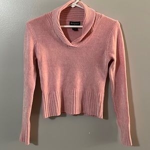 Airport Soft Chenille Cropped Sweater